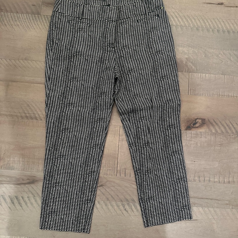 NWOT ANN TAYLOR LOFT MARISA CROP BLACK & TAN GEO PRINT